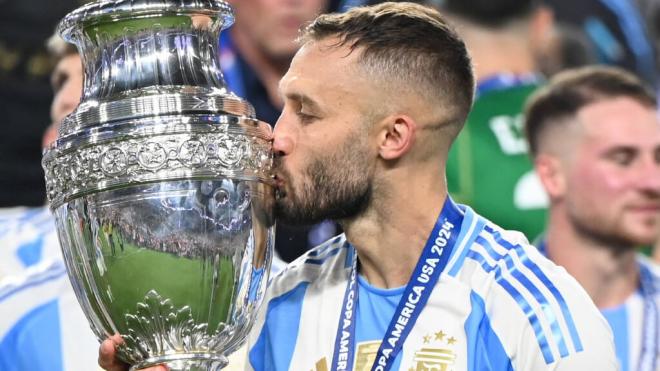 Germán Pezzella, celebrando la Copa América (Foto: Cordon Press).