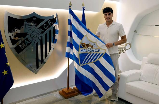 Julen Lobete. (Foto: Málaga CF)