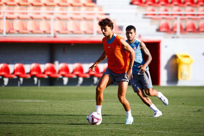 Joao Félix, en una sesión del Atlético (Foto: ATM).