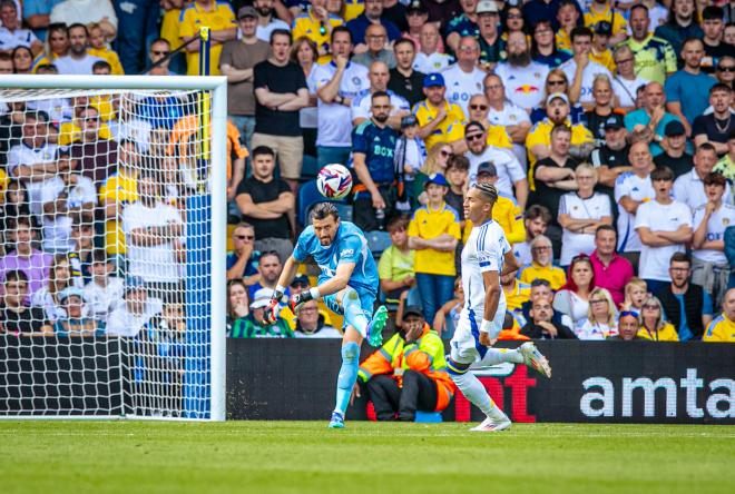 Stole Dimitrievski, en el Leeds United - Valencia CF (Foto: VCF).