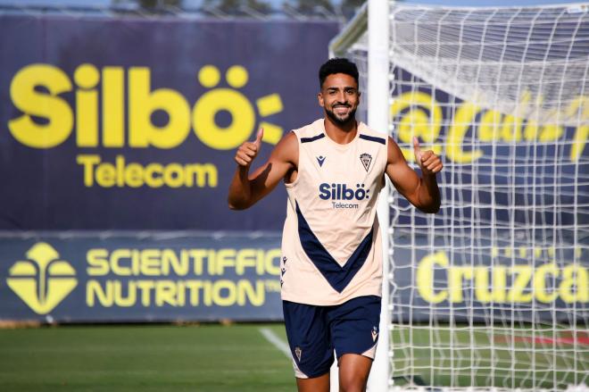 Chris Ramos, en un entrenamiento (Foto: Cádiz CF).