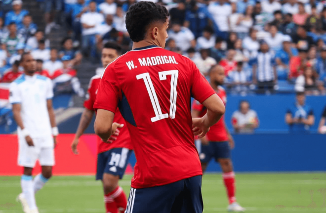 Warren Madrigal, en un partido con Costa Rica (Foto: Instagram @warren_madrigal_).