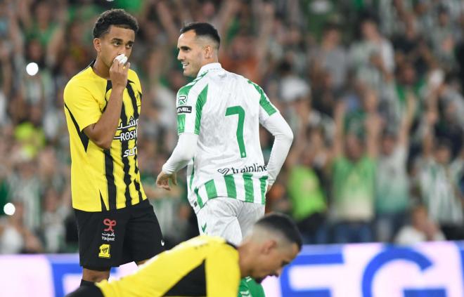 Juanmi, celebrando su gol ante el Al-Ittihad (Foto: Kiko Hurtado).