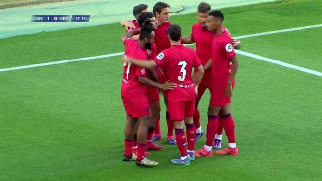 Celebración del tanto de Isaac Romero ante el Fulham.