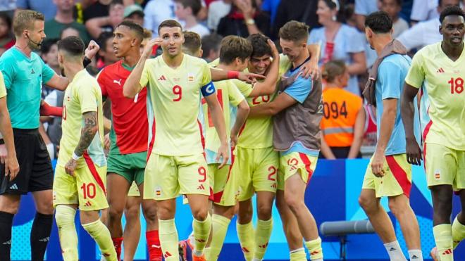 Los jugadores de la Selección Española celebrando el gol ante Marruecos (Fuente: Cordon Press)