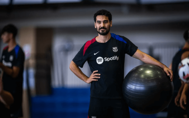 Gündogan, en un entrenamiento del Barça (Foto: FCB).