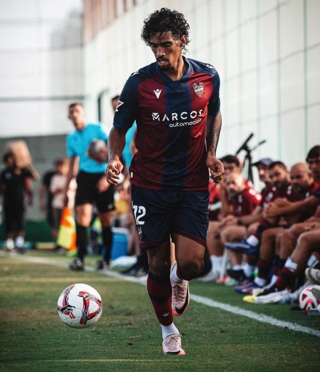 Fabrício ha sido uno de los futbolistas más utilizados por Calero durante la pretemporada (Foto:  LUD).