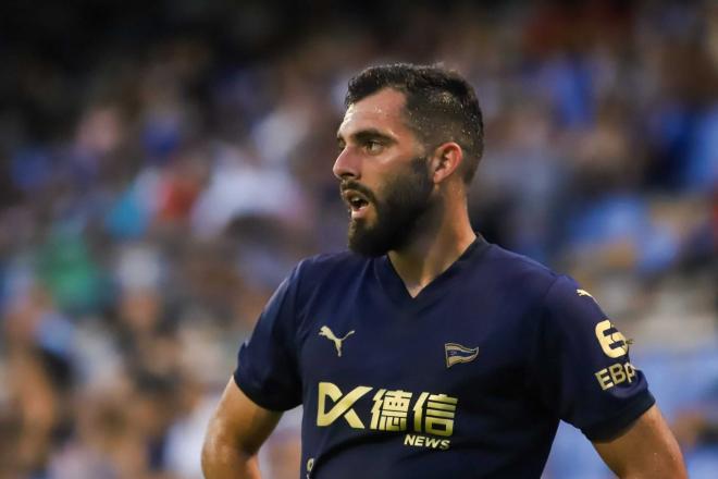 Luis Rioja, en un partido amistoso ante el Deportivo Alavés (Foto: DA). Luis Rioja, en un partido amistoso ante el Deportivo Alavés (Foto: DA).