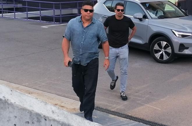 Ronaldo Nazário llega al Estadio José Zorrilla.