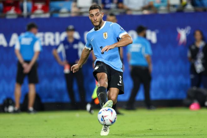 Sebastián Cáceres con la selección de Uruguay (foto: Cordón Press).