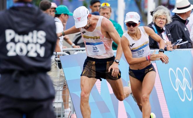 Álvaro Martín y María Pérez ganan el oro en maratón relevos mixtos marcha (Foto: EFE).