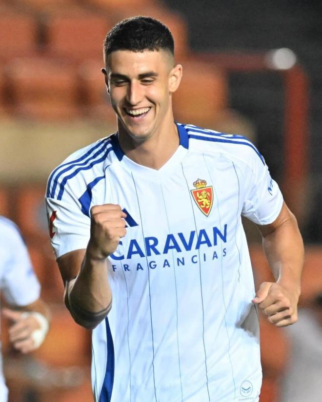 Marcos Luna celebra su segundo gol de esta pretemporada (Foto: X Real Zaragoza)