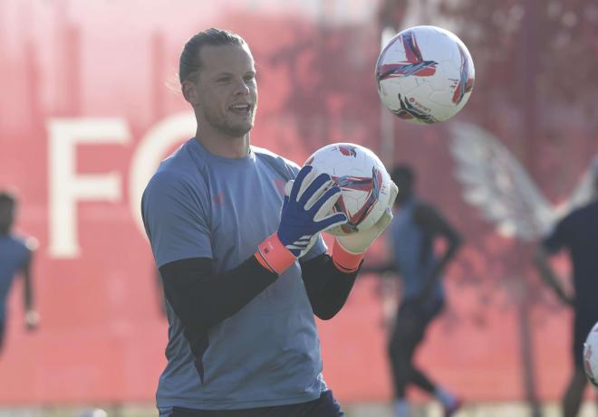 Orjan Nyland, en el entrenamiento (Foto: Kiko Hurtado).