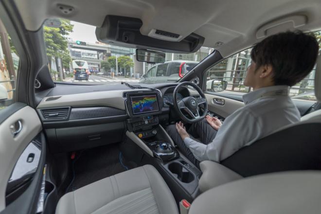 Interior del nuevo Nissan LEAF autónomo.