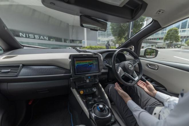 Interior del nuevo Nissan LEAF autónomo.