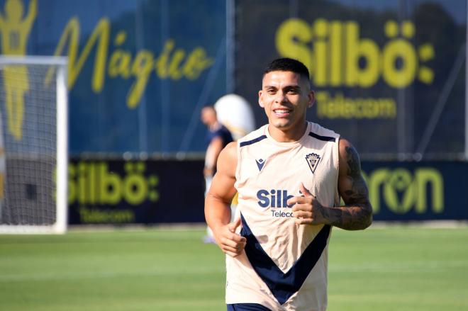 Ocampo, en un reciente entrenamiento (Foto: Cádiz CF).