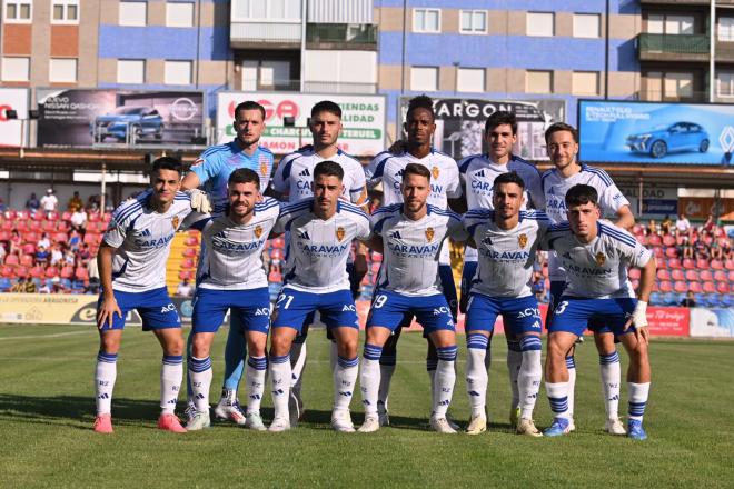 El once que presentó el Real Zaragoza ante el Levante UD en Teruel (Foto: RGZ).