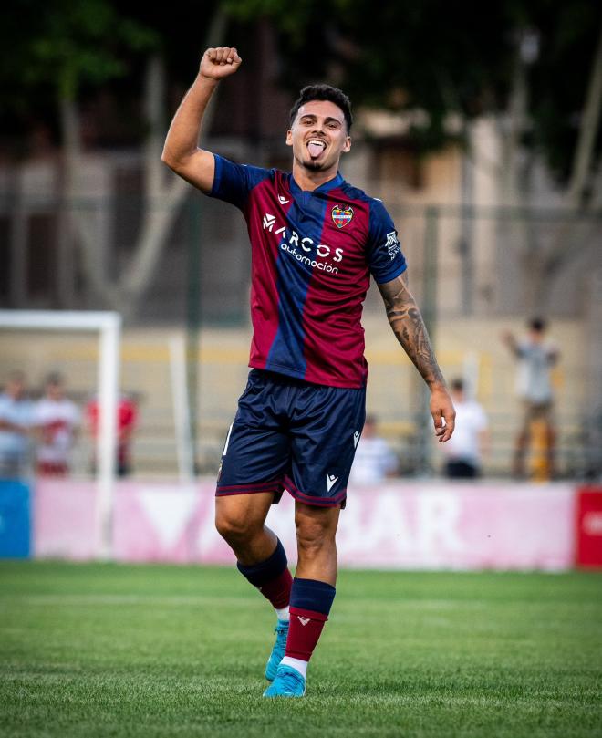 La sonrisa de Sergio Lozano en sus primeros minutos de la pretemporada 2024/2025 (Foto: LUD).