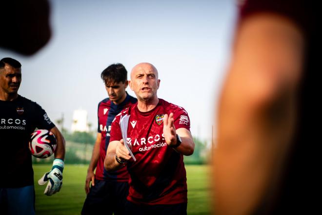 El Levante de Calero ha completado la pretemporada sin conocer la derrota (Foto: LUD).