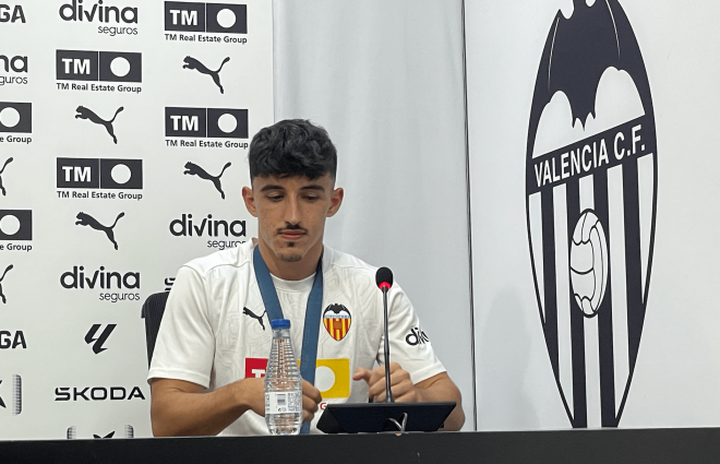 Cristhian Mosquera, en rueda de prensa.