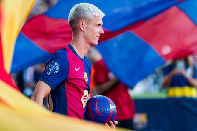 Dani Olmo, en la presentación del Barça 2025 (Foto: Cordon Press).