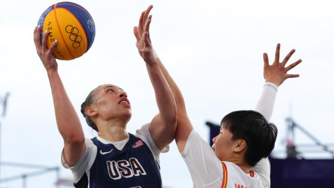 Dearica Hamby, en los JJOO París 2024 (@usab3x3)