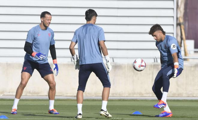 Nyland, Alberto Flores y Álvaro Fernández, ejercitándose este martes (Foto: Kiko Hurtado).