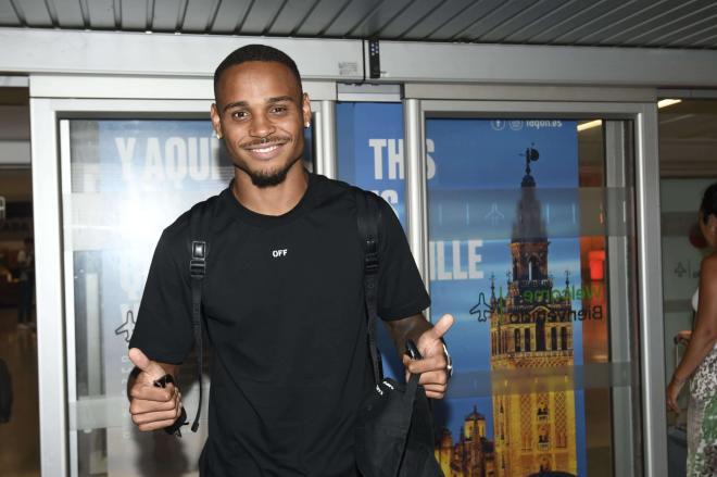 Natan, a su llegada a Sevilla (Foto: Kiko Hurtado).