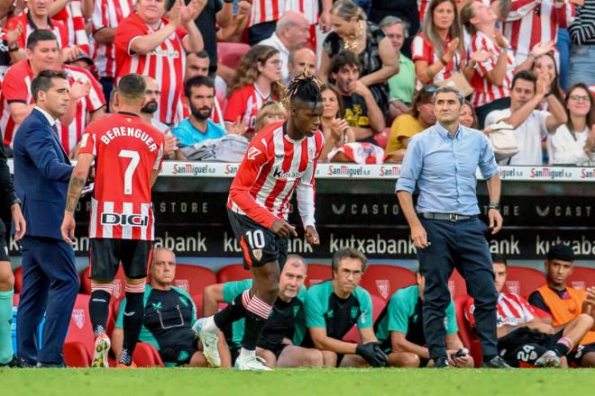 Nico Williams, ovacionado en su entrada ante el Getafe en San Mamés (Foto: EFE).