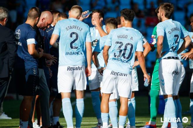 Charla de Claudio Giráldez durante el partido (Foto: LaLiga).