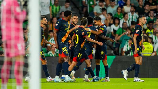 Gabriel Misehouy, celebrando con sus compañeros el gol (EuropaPress)