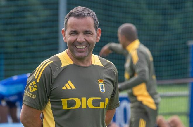 Javi Calleja, en un entrenamiento (Foto: Real Oviedo).