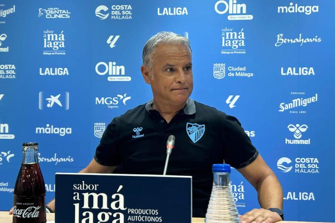 Sergio Pellicer, en la rueda de prensa previa al debut en Ferrol. (ElDesmarque)