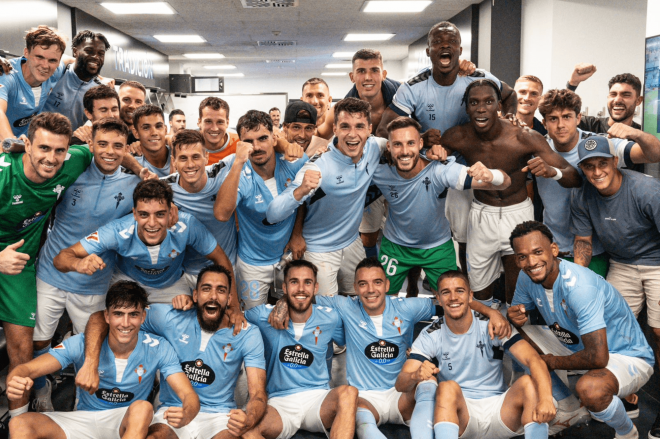 El vestuario celebra la victoria ante el Alavés (Foto: RC Celta).