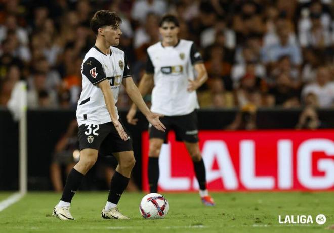 Martín Tejón, en su debut ante el FC Barcelona.