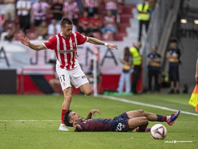 Dubasin, en el Sporting-Levante de esta temporada (Foto: LaLiga).