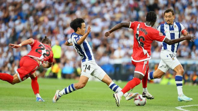 Take Kubo, en una acción del partido ante el Rayo Vallecano (Foto: Real Sociedad).