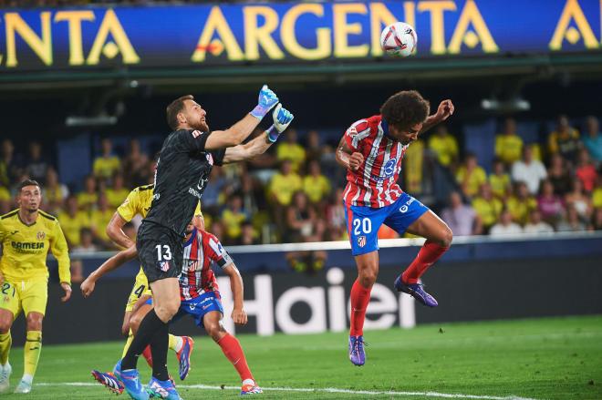 Jan Oblak y Witsel se comen el 2-1 del Villarreal al Atlético (Foto: Cordon Press).