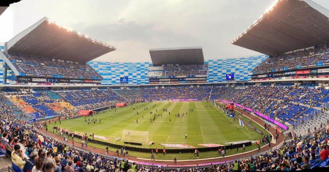 Estadio Cuauhtémoc de Puebla donde se jugaría ante México