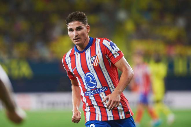 Julián Álvarez, durante el Villarreal-Atlético de Madrid (Foto: Cordon Press).