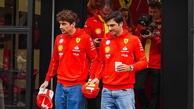 Charles Leclerc y Carlos Sainz, en el Gran Premio de Silverstone (Foto: Cordon Press).