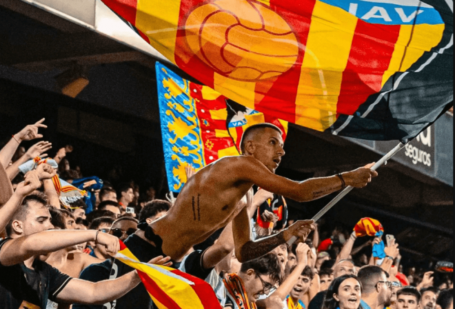 Afición del Valencia CF en Mestalla