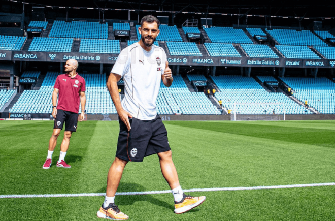 Rioja en Vigo ya como jugador del Valencia CF