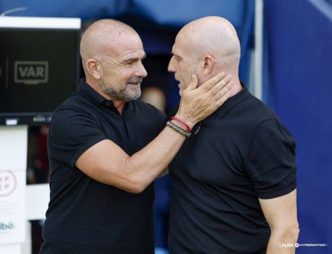 Paco López y Julián Calero, antes del comienzo del partido (Foto: LALIGA).