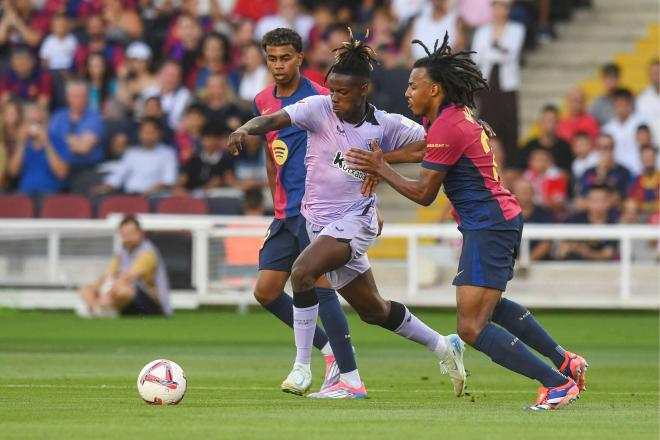 Nico Williams podría perderse este Athletic-Barcelona por lesión (Foto: Cordon Press).