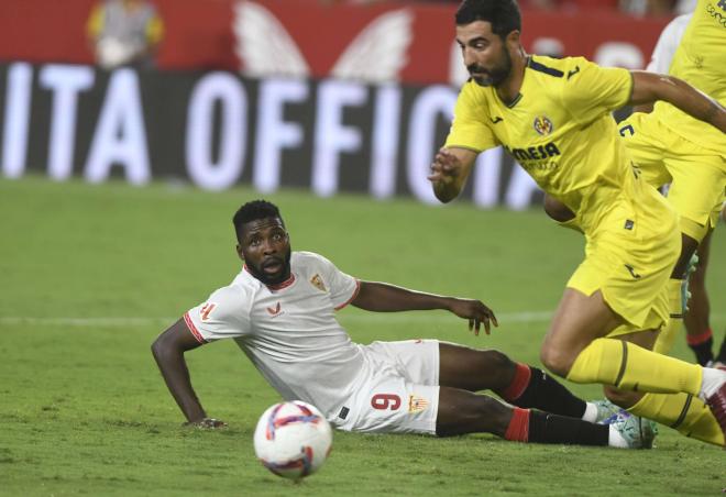 Iheanacho, en su debut con el Sevilla FC (Foto: Kiko Hurtado)