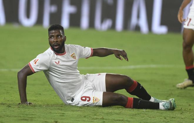 Iheanacho, en su debut con el Sevilla FC (Foto: Kiko Hurtado)