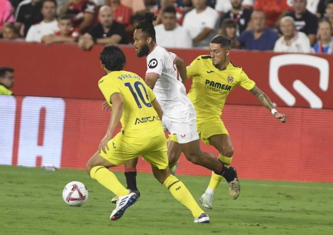 Chidera Ejuke, en su debut oficial con el Sevilla FC (Foto: Kiko Hurtado)