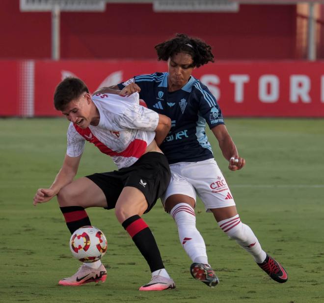 Imagen del partido del Sevilla Atlético (foto: Kiko Hurtado).