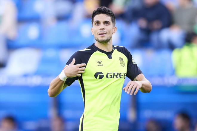 Marc Bartra ante el Alavés (Foto: Kiko Hurtado)